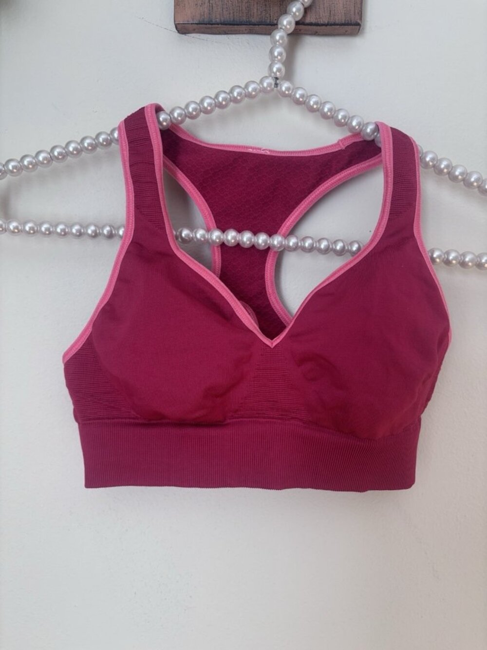 Lululemon Womens Size XS Dark Pink Sports Bra Racerback